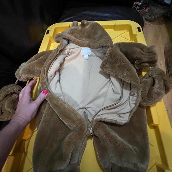 Baby 3-6 months Brown Winter Snowsuit Warm Bundling Cold Weather Footed Pj’s - Picture 2 of 13